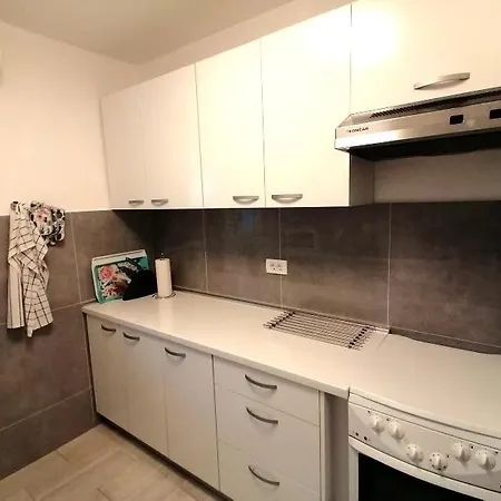 Apartman Gloria Krk Town Exterior photo
