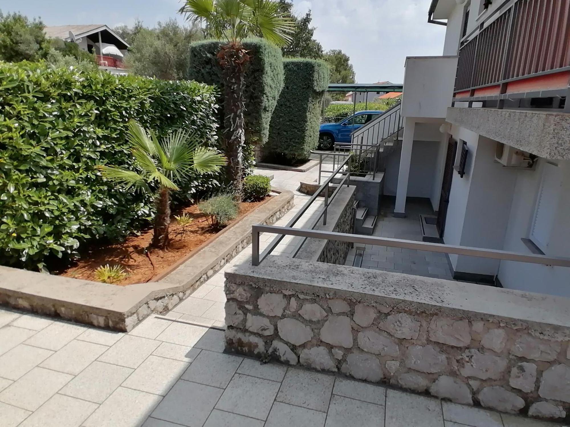 Apartment Gloria *