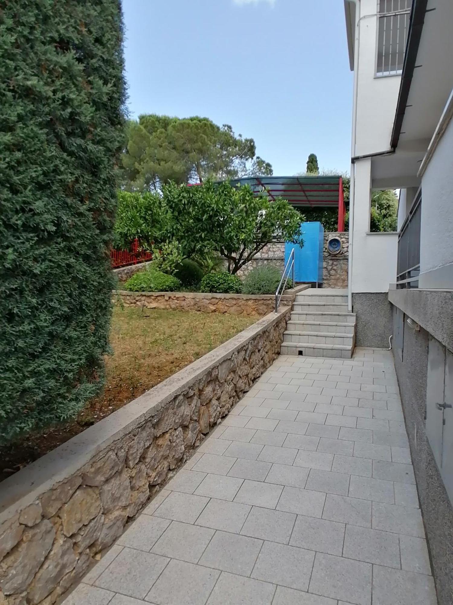 Gloria Krk Town