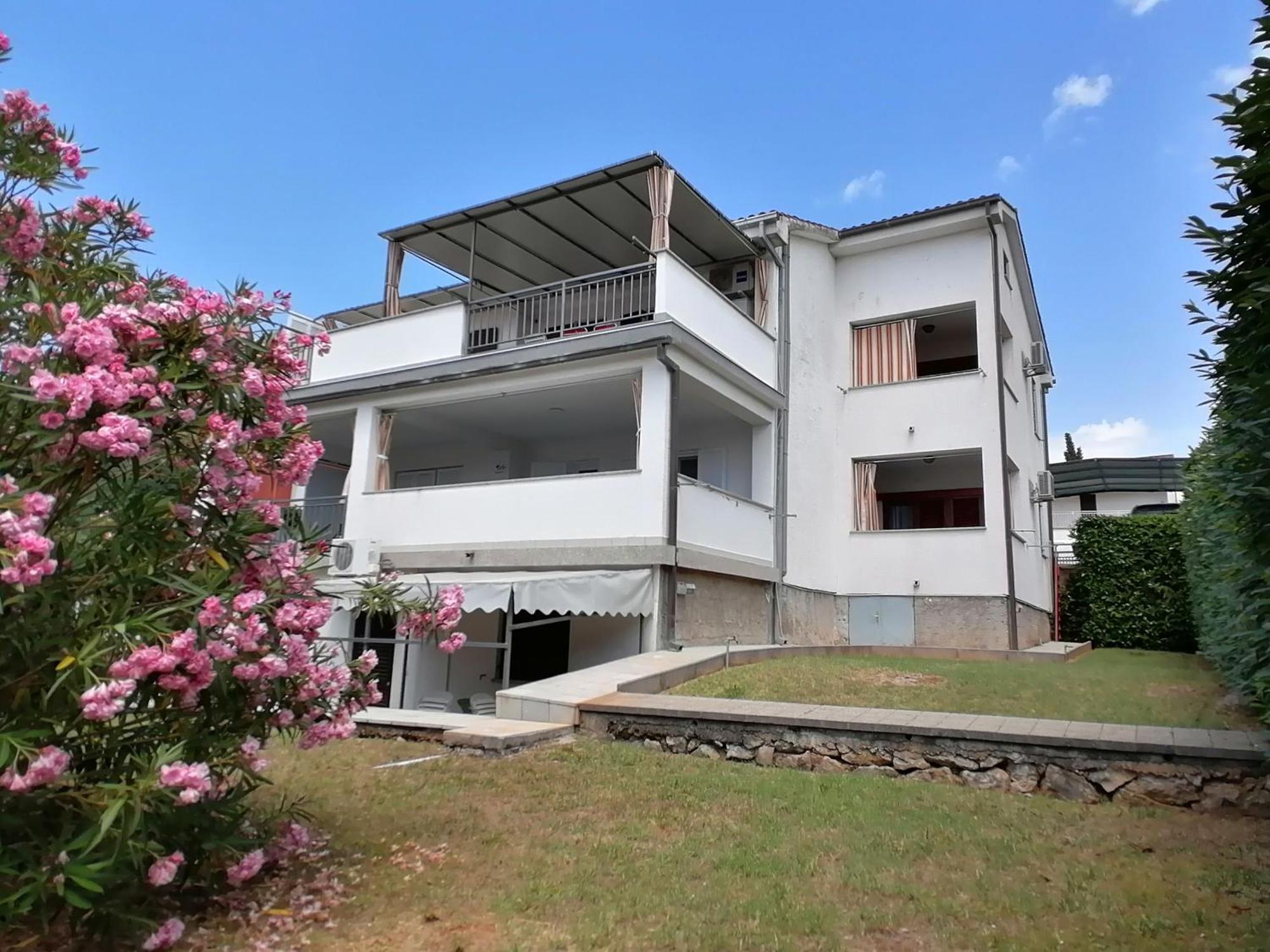 Gloria Apartment Krk Town