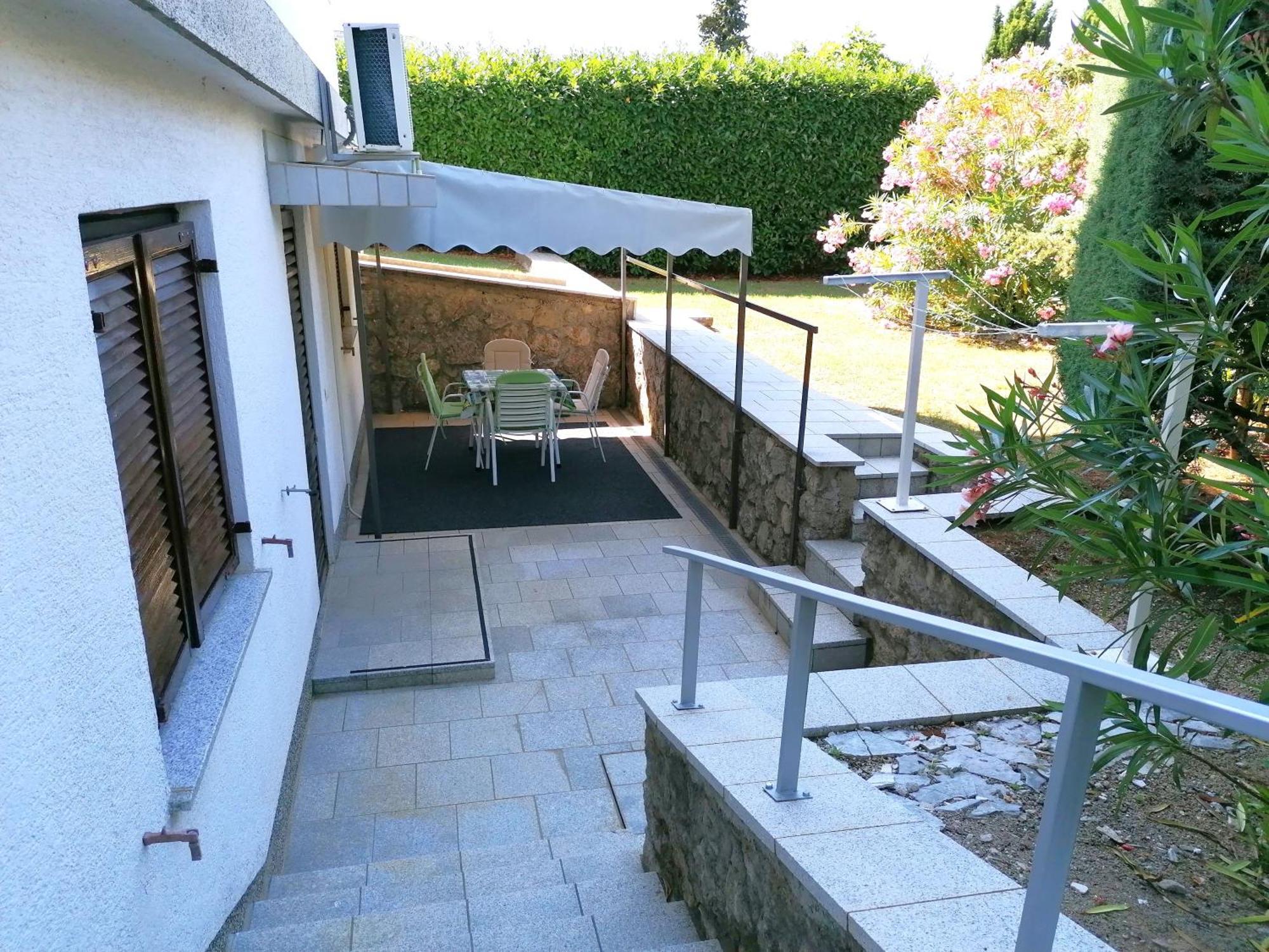Gloria Apartament *